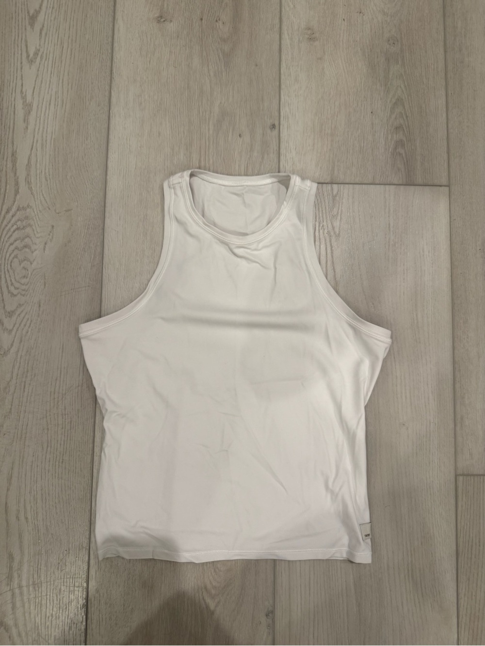 Vuori high neck white tank size small